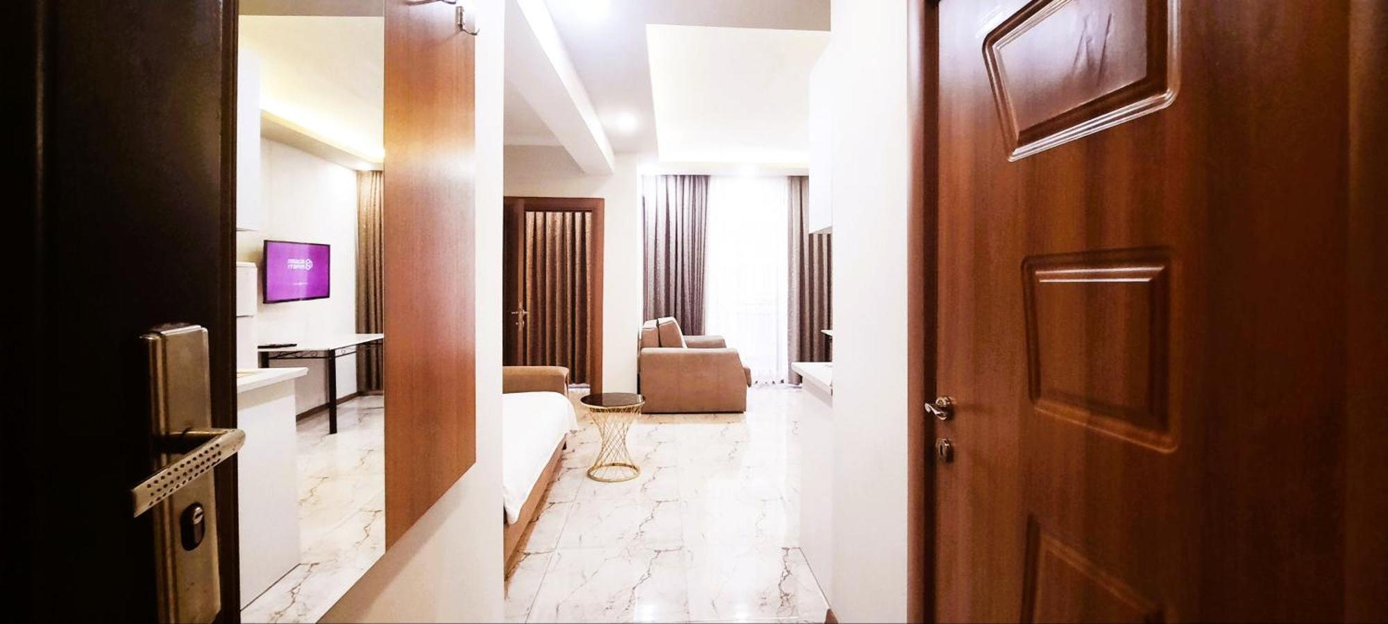 Selazir Apart Hotel Batumi Zewnętrze zdjęcie